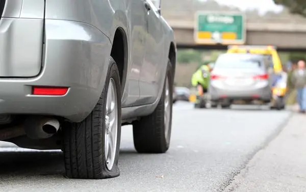 Kerékcsere autópálya - 1am autómentés