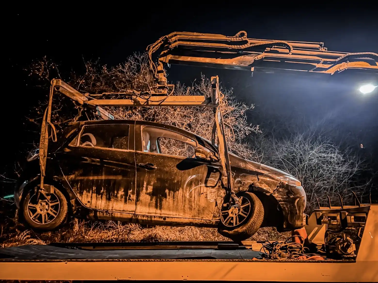 Darus autómentő M6