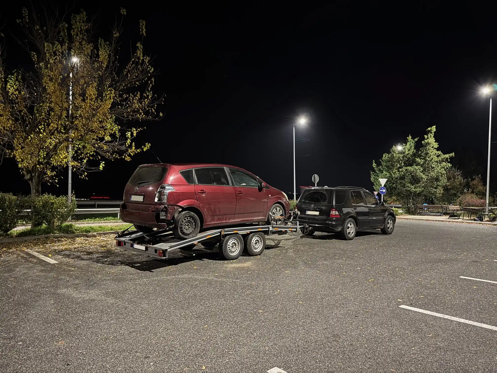 Autómentés és Autószállítás - 1am Autómentés - Autómentő szolgáltatás. Non-stop