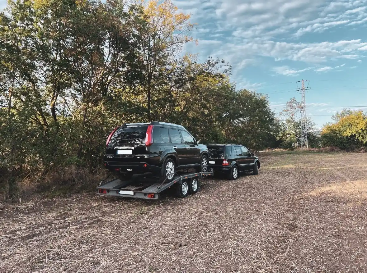 Autómentő páty, autómentés, darus autómentés páty, tréler páty, autószállítás