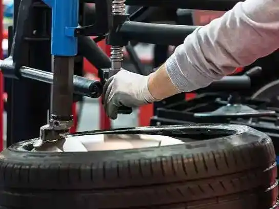 Gumiszerelés Gumicsere 1am